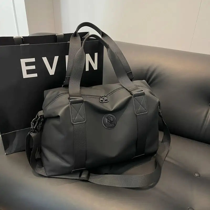 Fashionable Large Capacity Waterproof Travel Bag